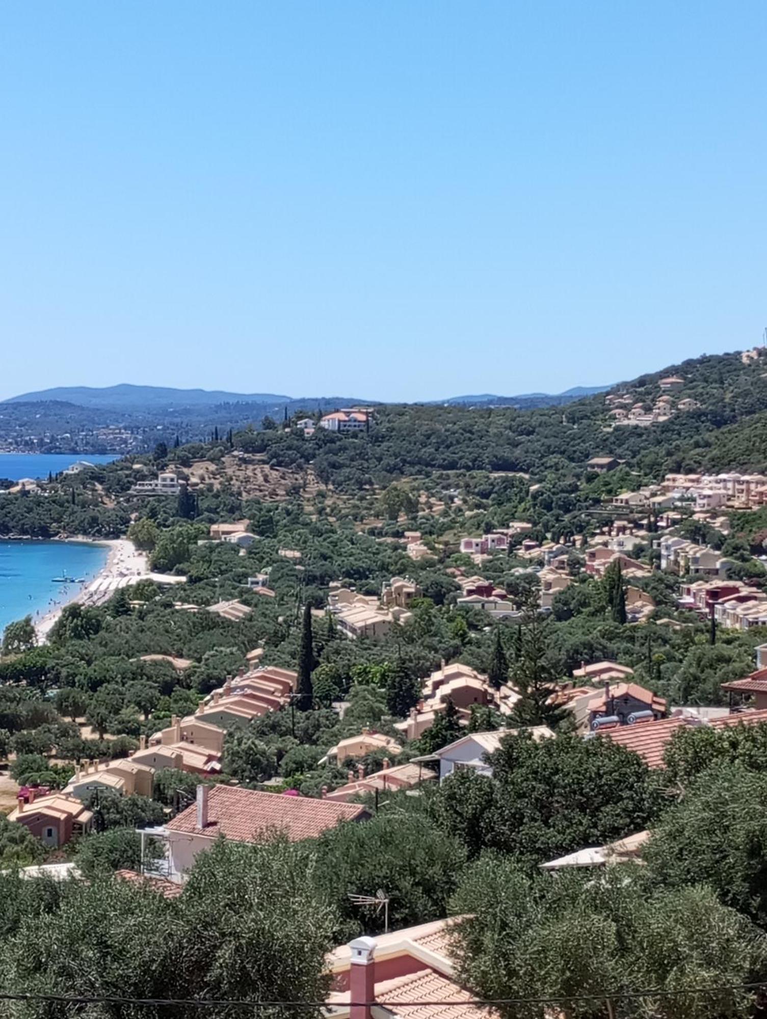 Sarakinos Apartments Barbati Dış mekan fotoğraf