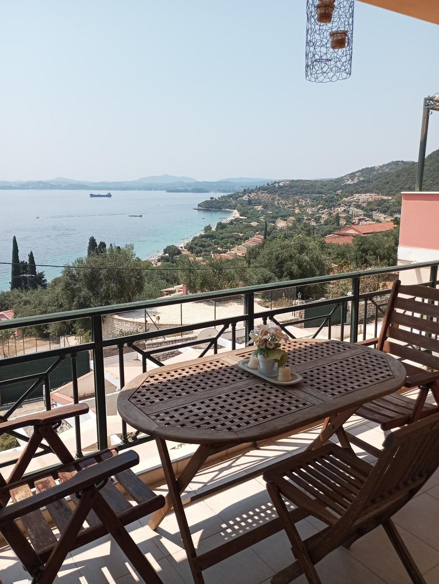 Sarakinos Apartments Barbati Dış mekan fotoğraf