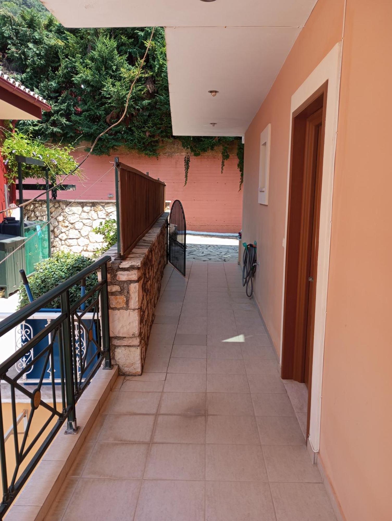 Sarakinos Apartments Barbati Dış mekan fotoğraf